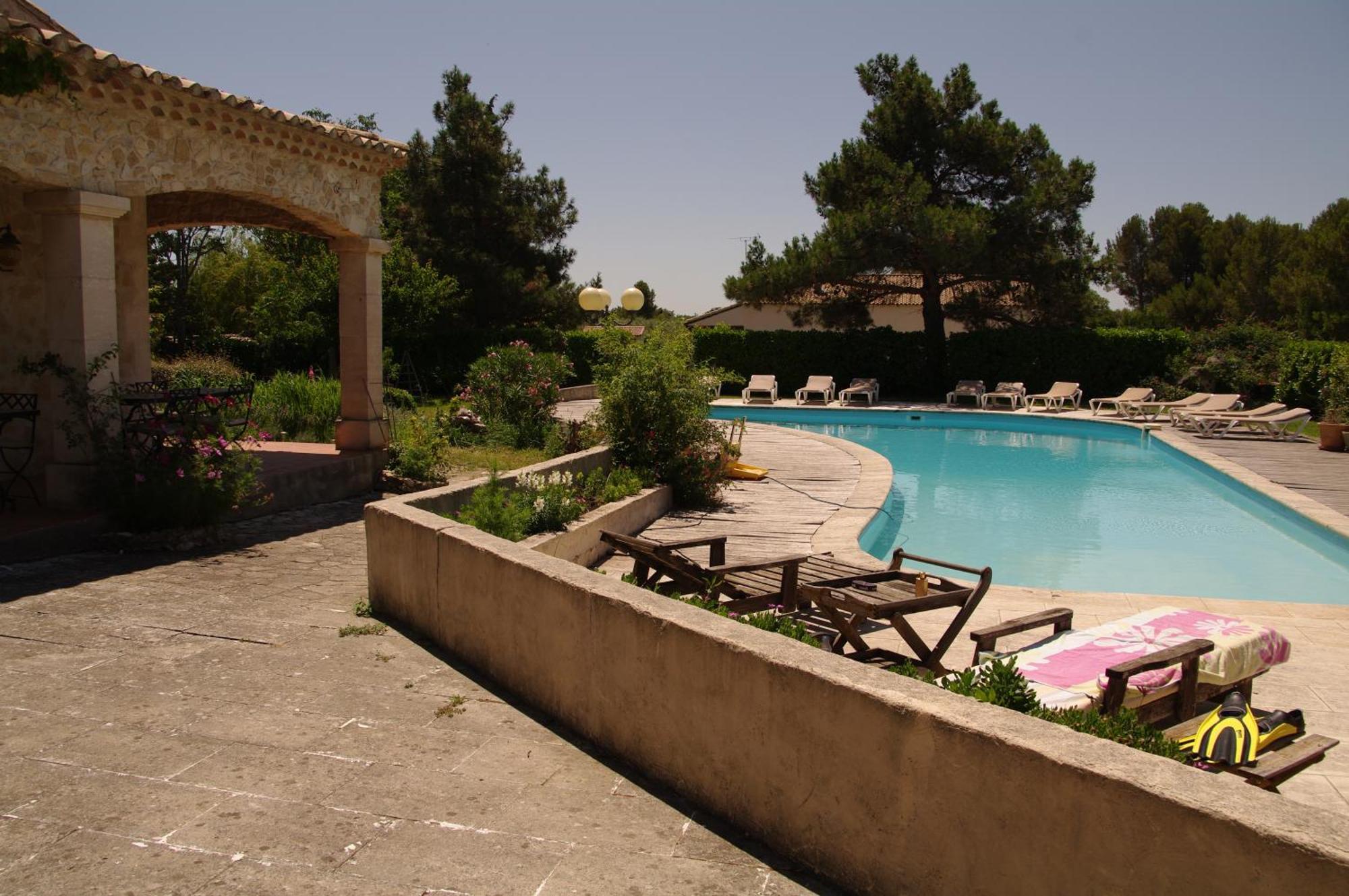 Residence Le Saint Victor Fontvieille Exterior photo