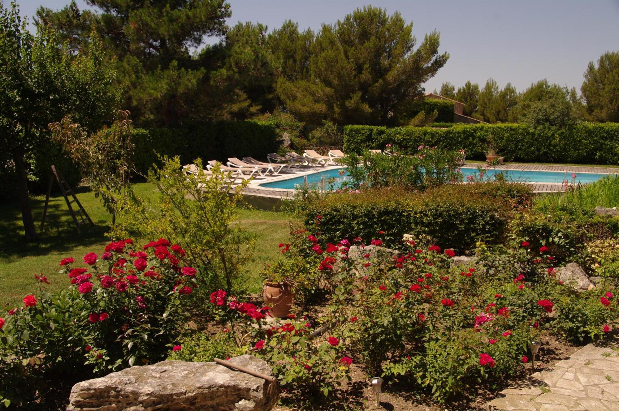 Residence Le Saint Victor Fontvieille Exterior photo