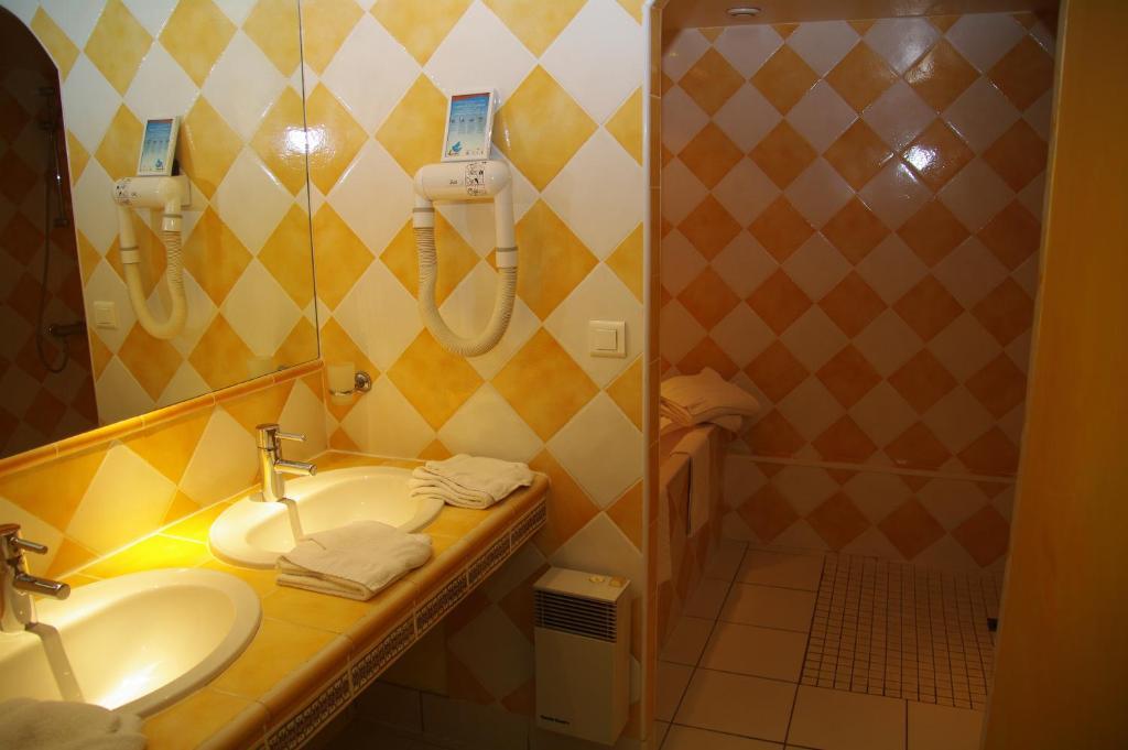 Residence Le Saint Victor Fontvieille Room photo