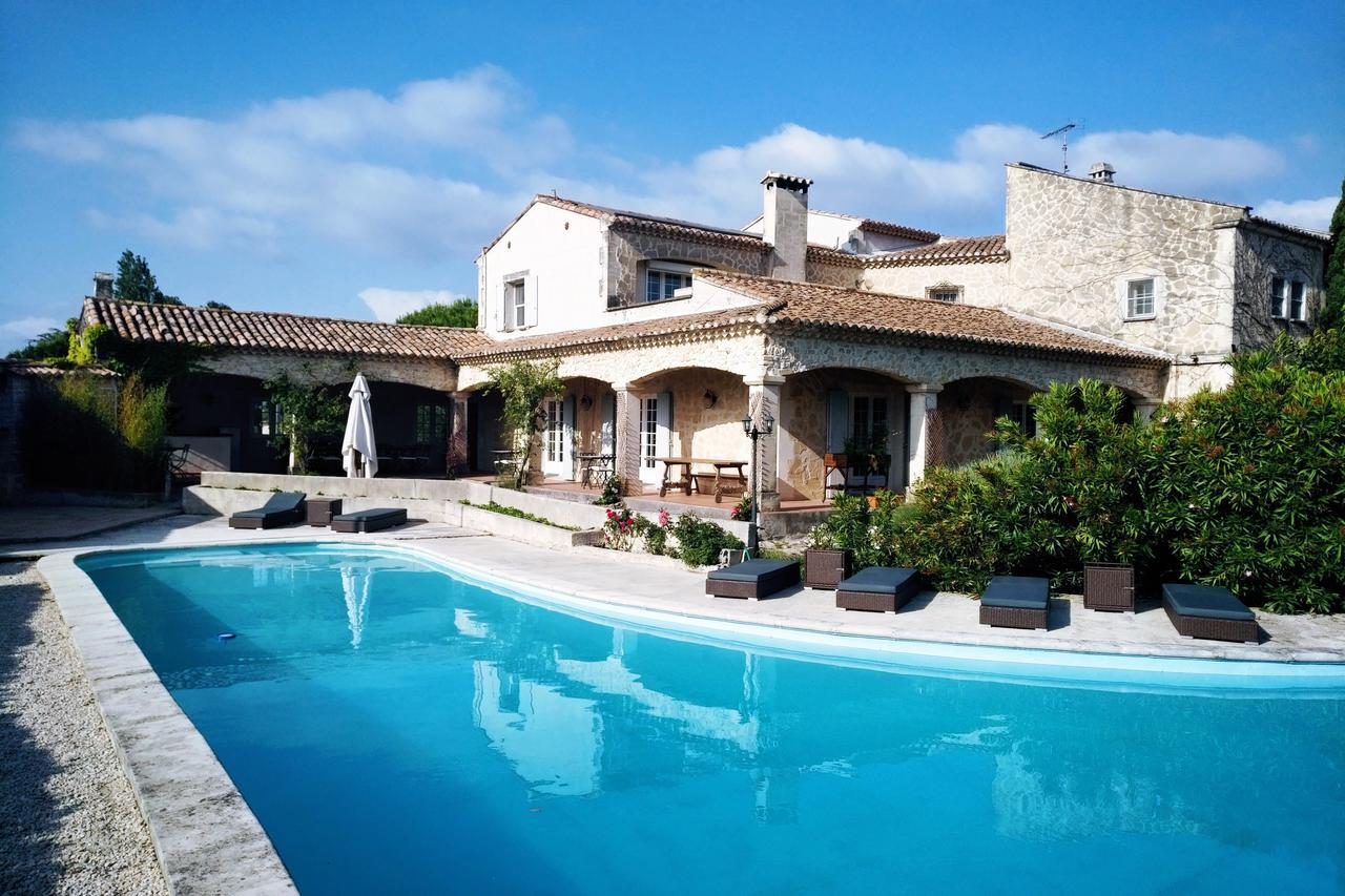 Residence Le Saint Victor Fontvieille Exterior photo