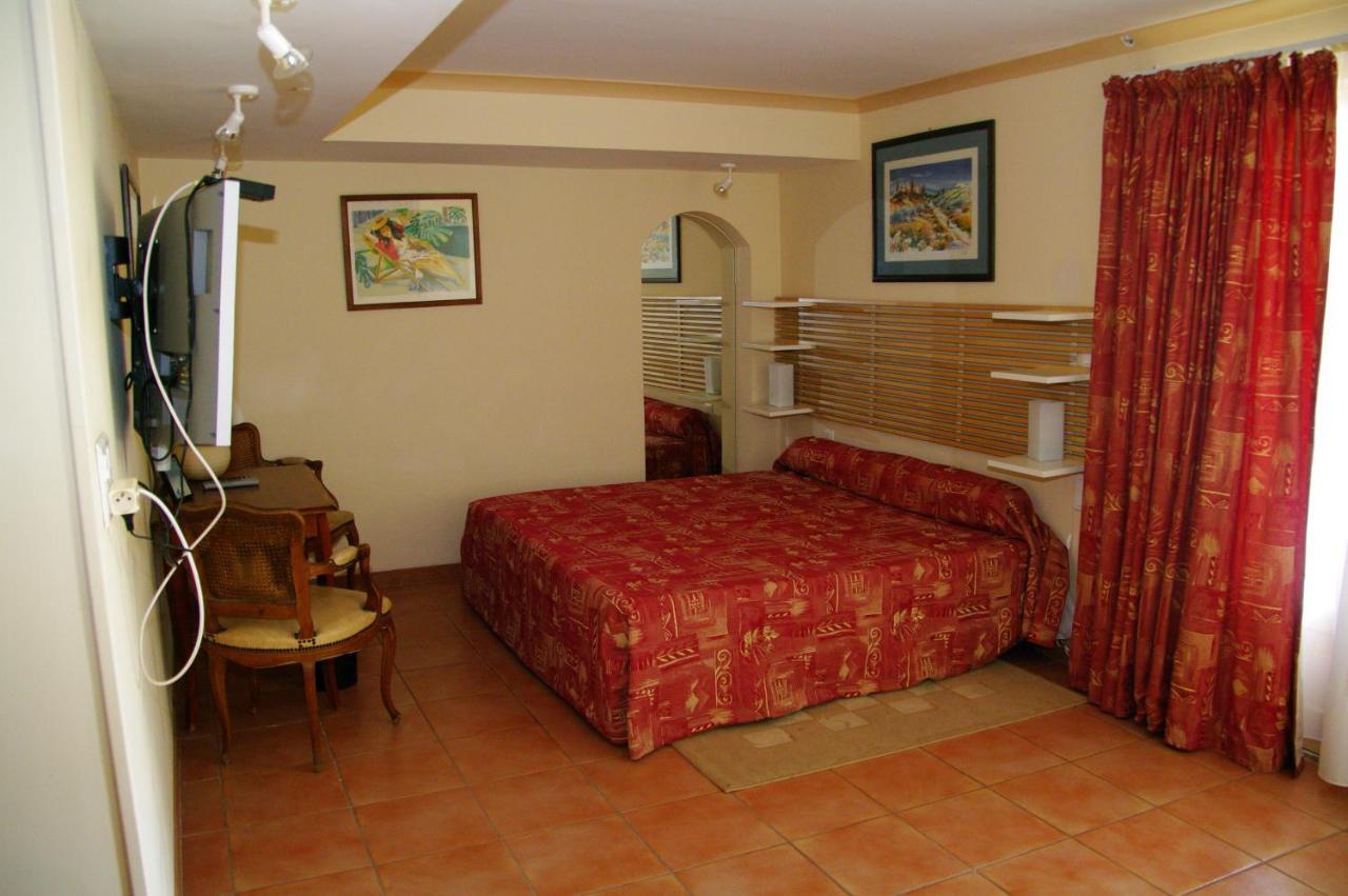 Residence Le Saint Victor Fontvieille Room photo